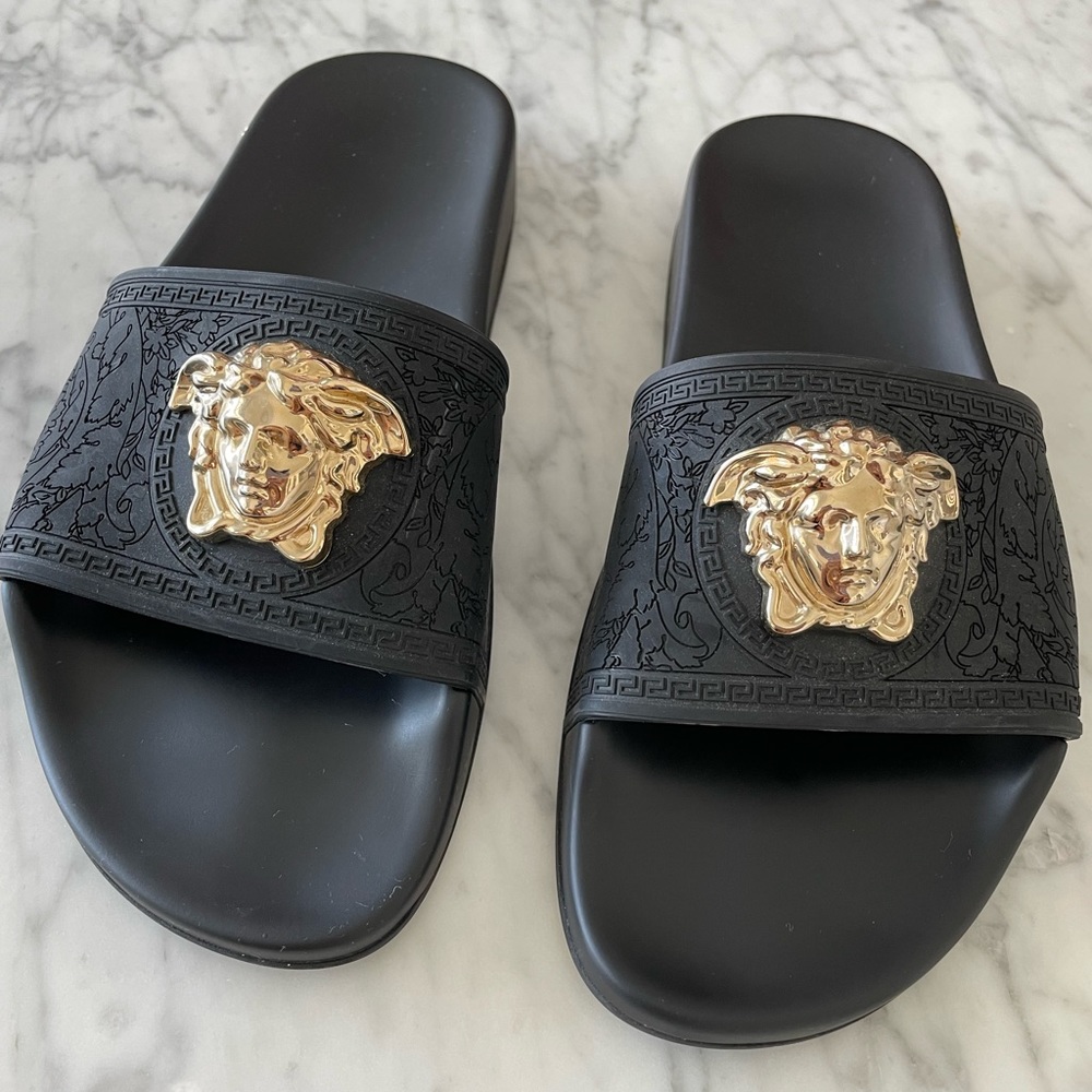 Versace Palazzo Pool Slides. Black rubber with gold Medusa accent. Size 36